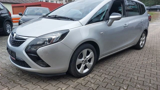 Opel Zafira Tourer
